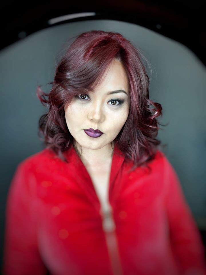 Жүжигчин Г.Ундармаа насанд хүрэгчдэд зориулсан шинэ бүтээлээ удахгүй нээнэ